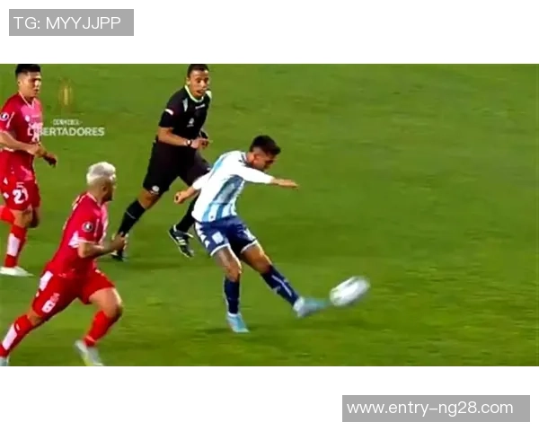 乌拉圭民族与河床的激烈对决展现南美足球的魅力与激情 乌拉圭民族与河床的激烈对决展现南美足球的魅力与激情