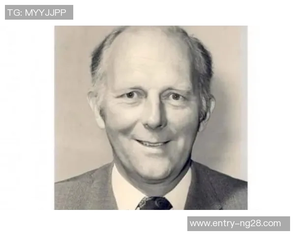 亚当斯的传奇人生与影响力探讨:从个人成就到社会贡献的全景分析 亚当斯的传奇人生与影响力探讨:从个人成就到社会贡献的全景分析