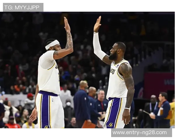 弗拉门戈与戈亚斯对决分析及比赛前瞻策略探讨